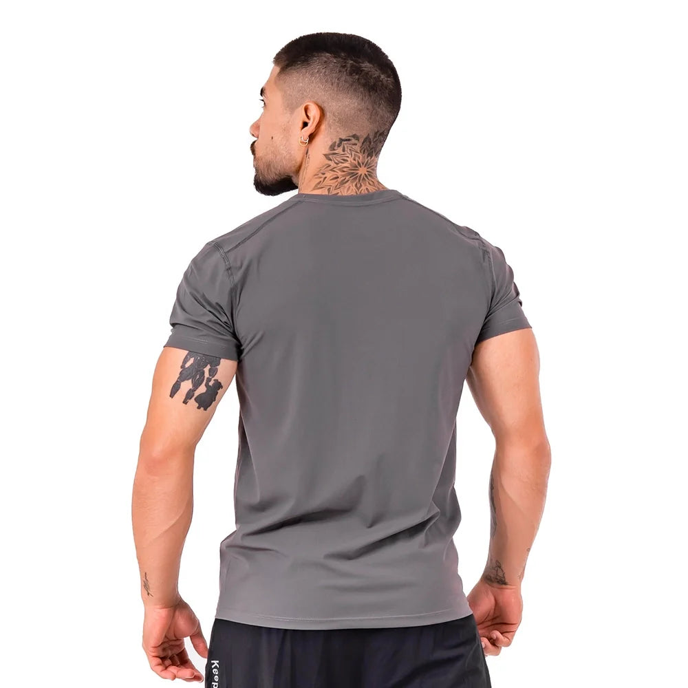 CAMISETA COOLDRY - GRIS OSCURO
