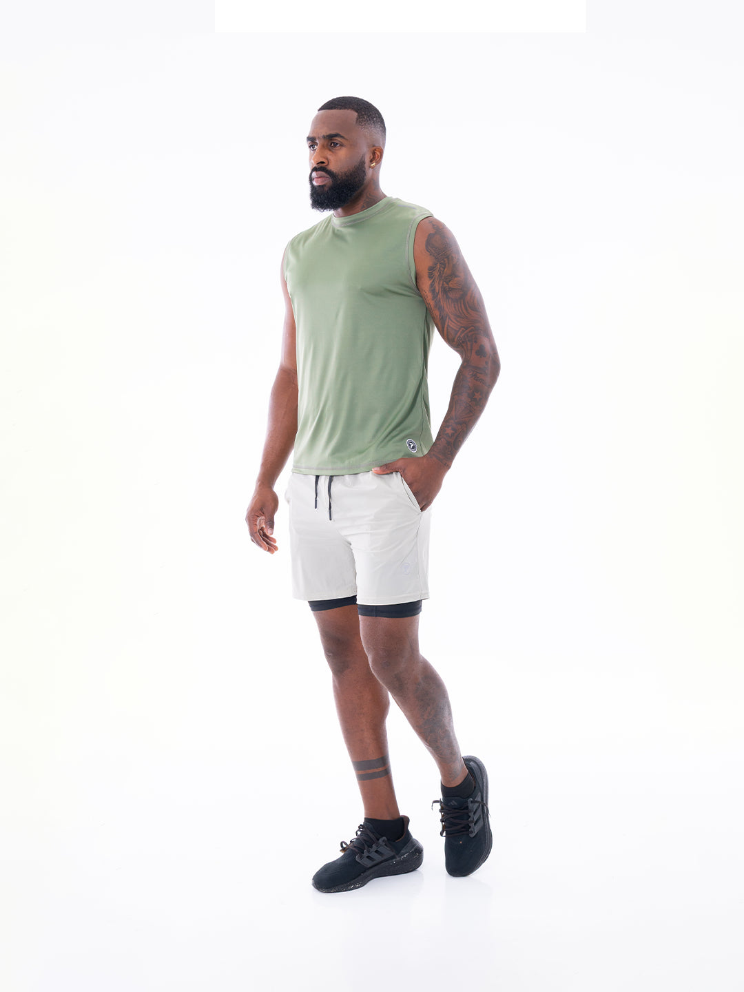 CAMISETA SIN MANGAS ASTRO - VERDE MILITAR