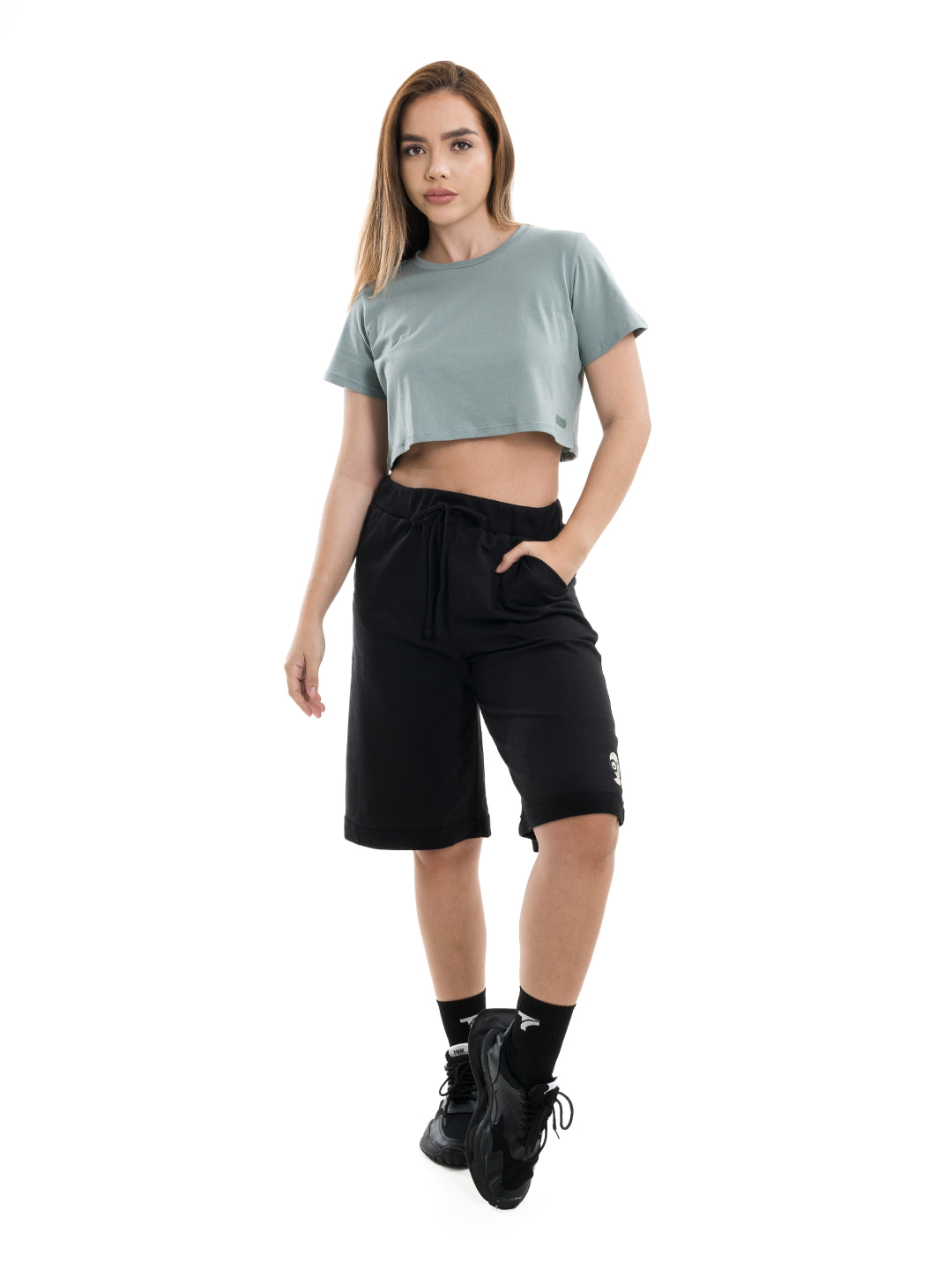 CAMISETA CROP TOP  KIM - VERDE OLIVA OSCURO