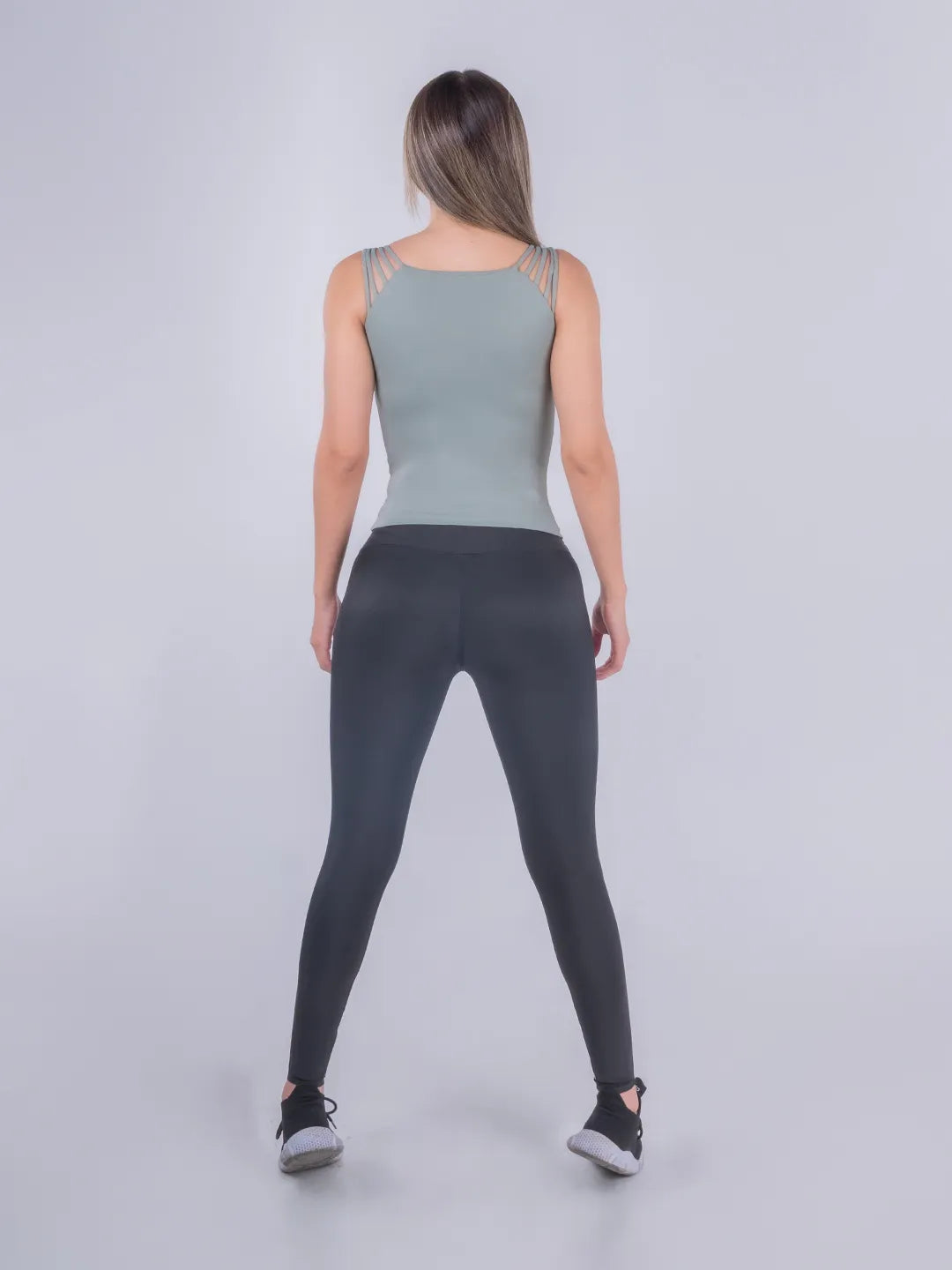 BLUSA MESH - VERDE OLIVA