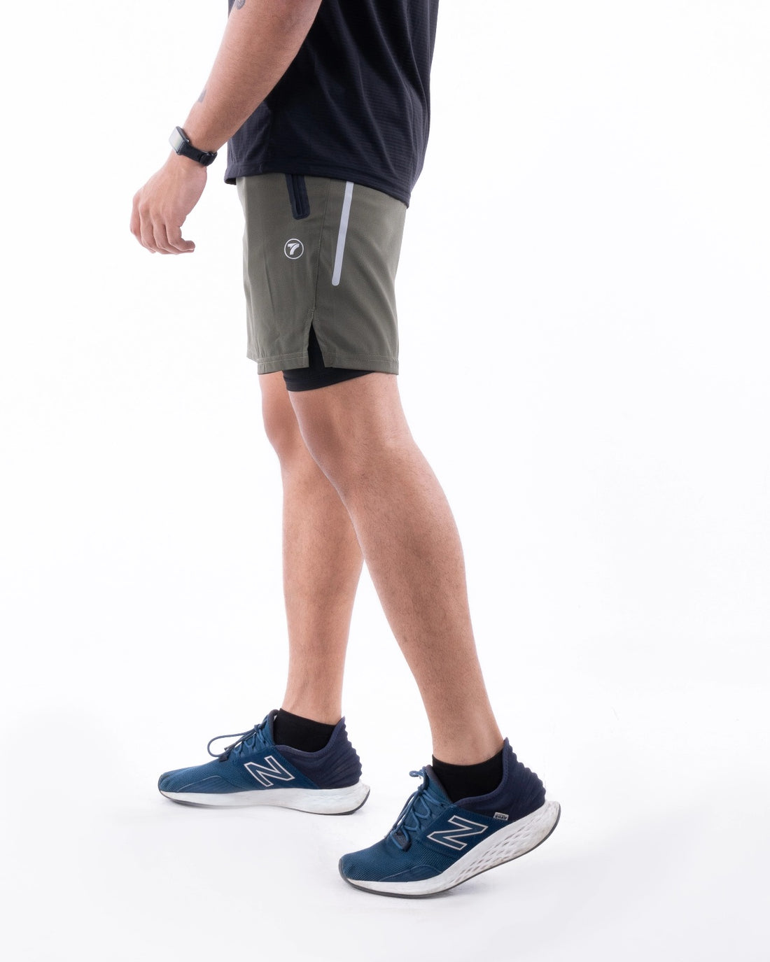 PANTALONETA TRACK VERDE MILITAR 11